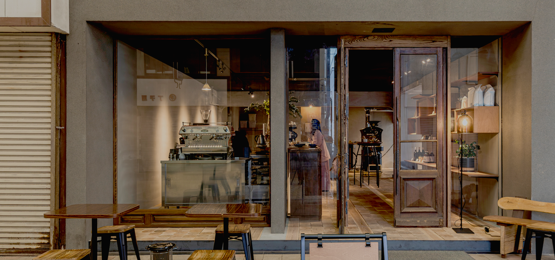 メインビジュアル04